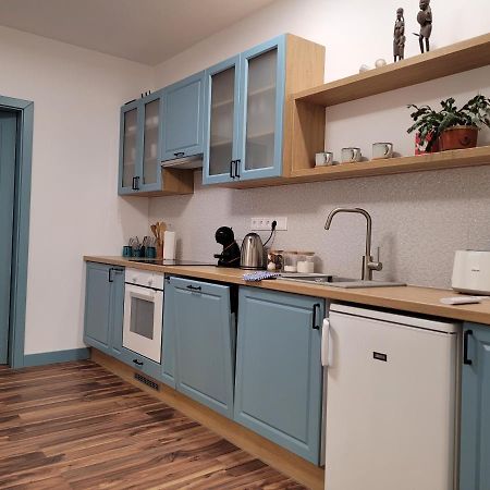 Jegmadar Apartman Debrecen Buitenkant foto