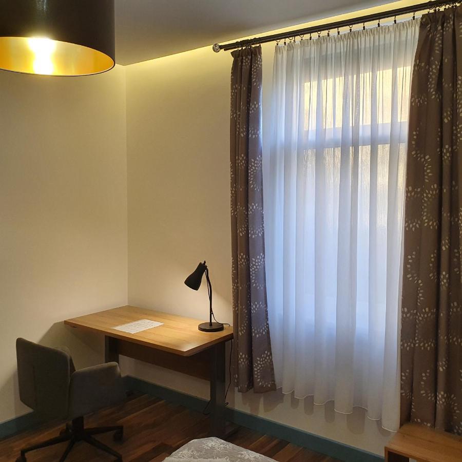 Jegmadar Apartman Debrecen Buitenkant foto