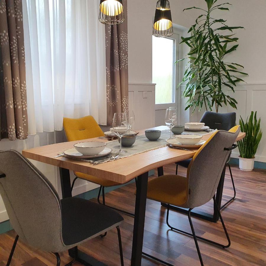 Jegmadar Apartman Debrecen Buitenkant foto